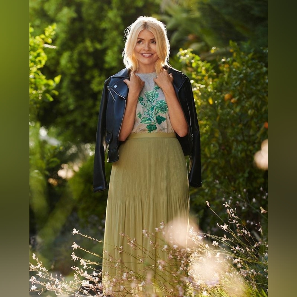 Marks and Spencer Plisse Pleated Midaxi Skirt, Size 12